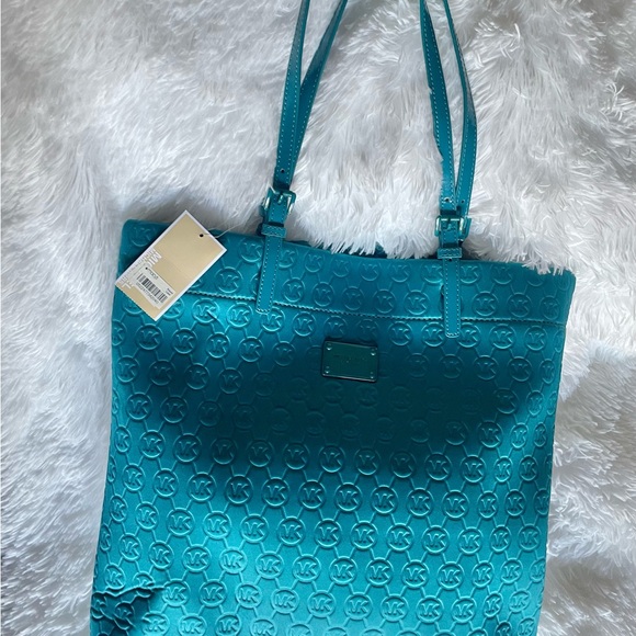 NWT Teal Michael Kors Jet Set Neoprene Fabric Tote - Picture 3 of 7